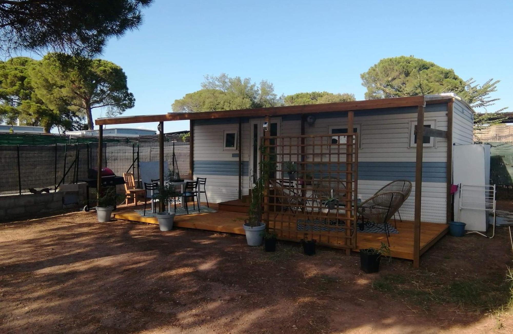 Mobilhome A A 15 Minute De La Mer Sur Terrain Independant Frejus